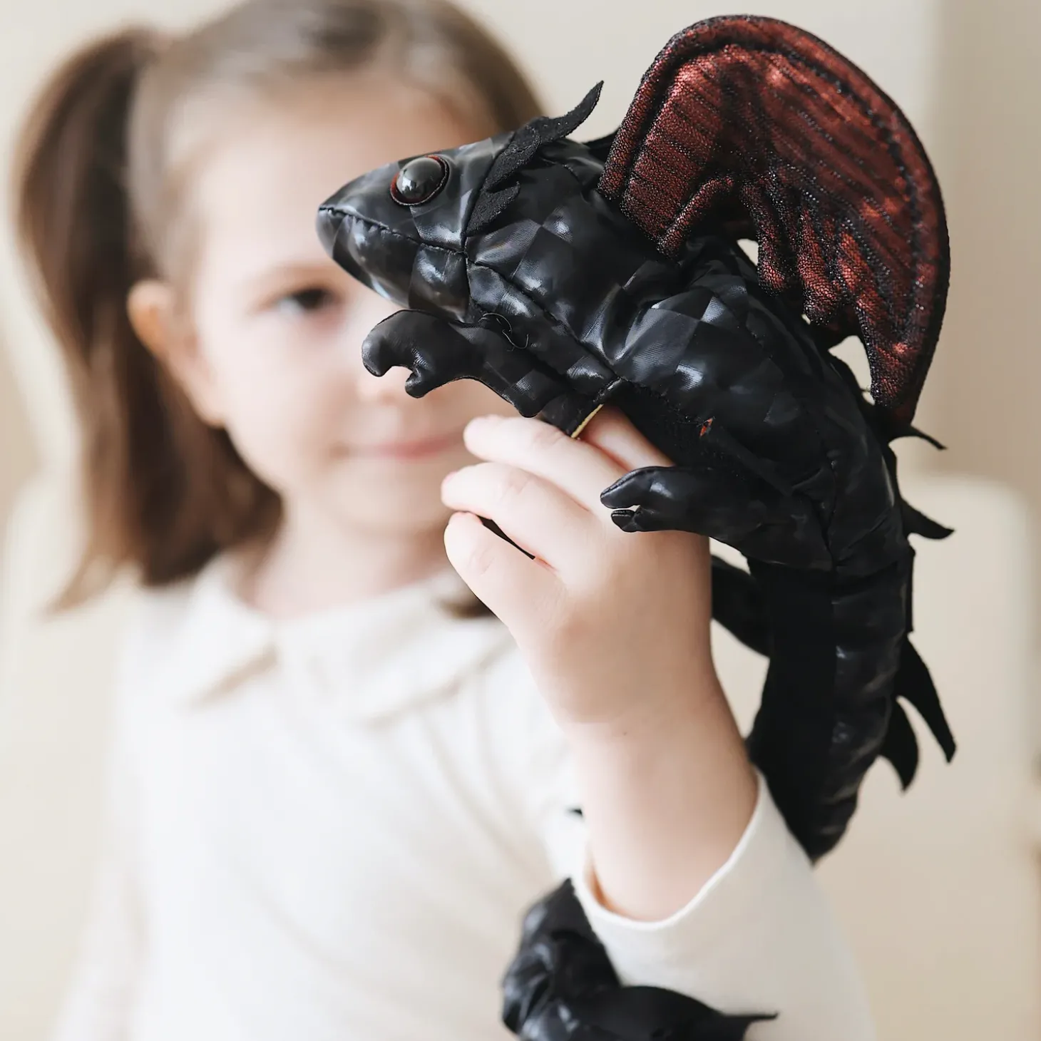 Dragon Wristlet (Midnight)