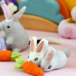 Felt Carrots (Set of 5)