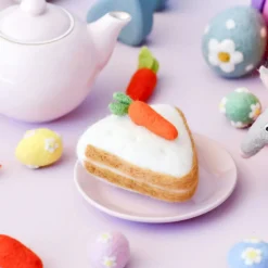 Felt Carrot Cake | Play Food