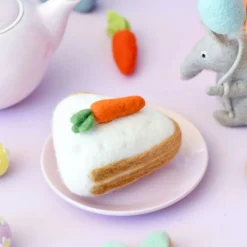 Felt Carrot Cake | Play Food