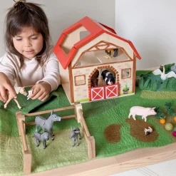 Felt Farm Playmat Playscape (Large)