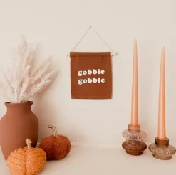Gobble Gobble Hang Sign