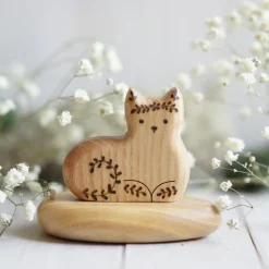 Handmade Wooden Cat Toy (Sitting)