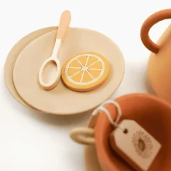 Handmade Wooden Tea Set (Herbal)