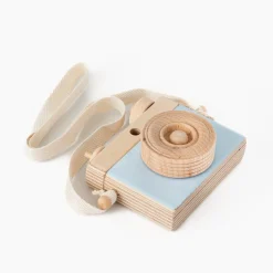 Handmade Wooden Toy Camera (Blue)