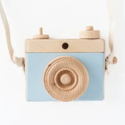 Handmade Wooden Toy Camera (Blue)