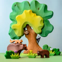 Large Oak Tree (Green)