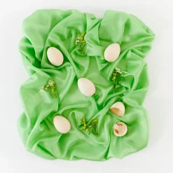 Limited Edition Playsilk (Wild and Free Green)