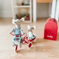 Maileg Abri à Tricycle - Red (Mouse)