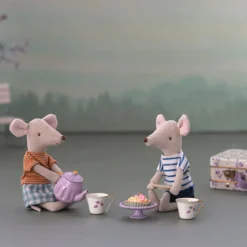 Maileg Afternoon Tea & Treat Set (Purple Madelaine)