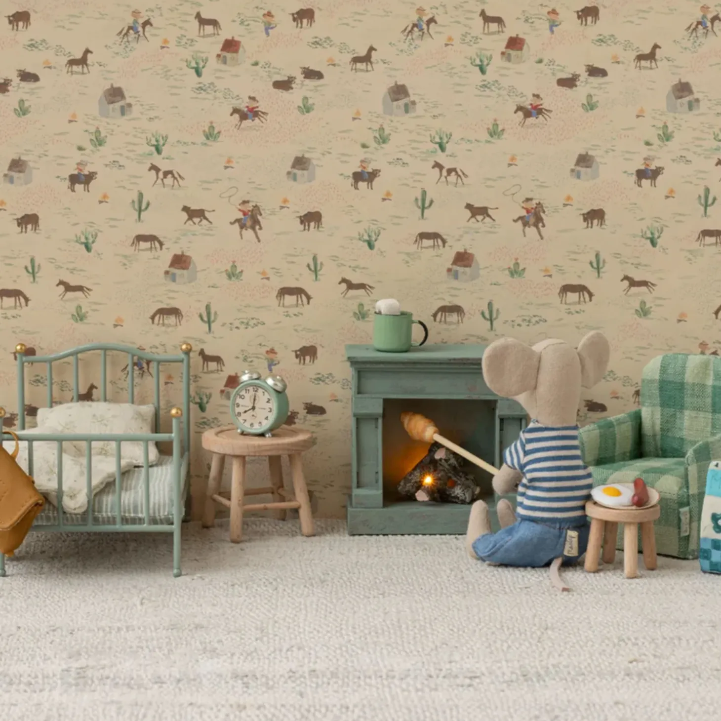 Maileg Vintage Fireplace - Blue (Mouse)