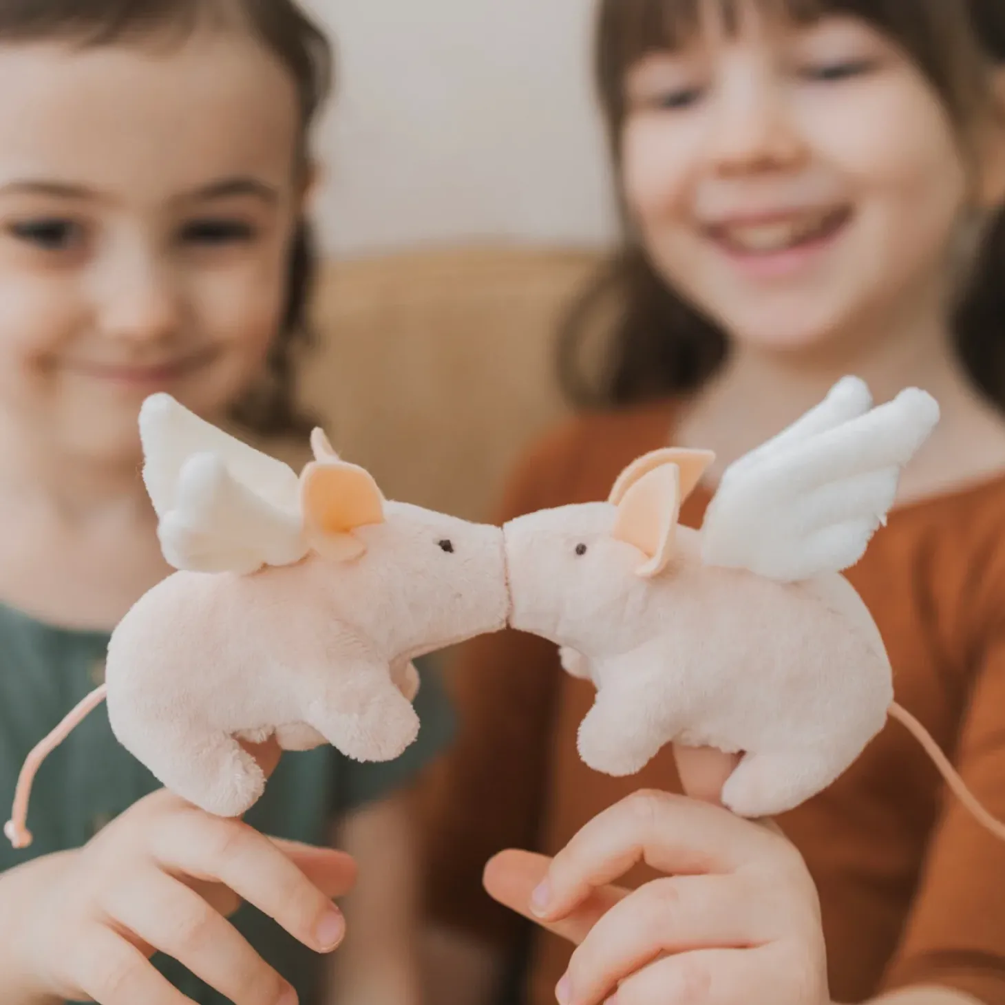Mini Winged Piglet Finger Puppet (with magnets)