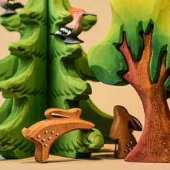 Small Wooden Green Oak Tree