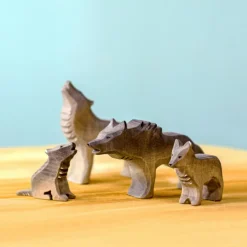 Wolves Family Set (Set of 4)