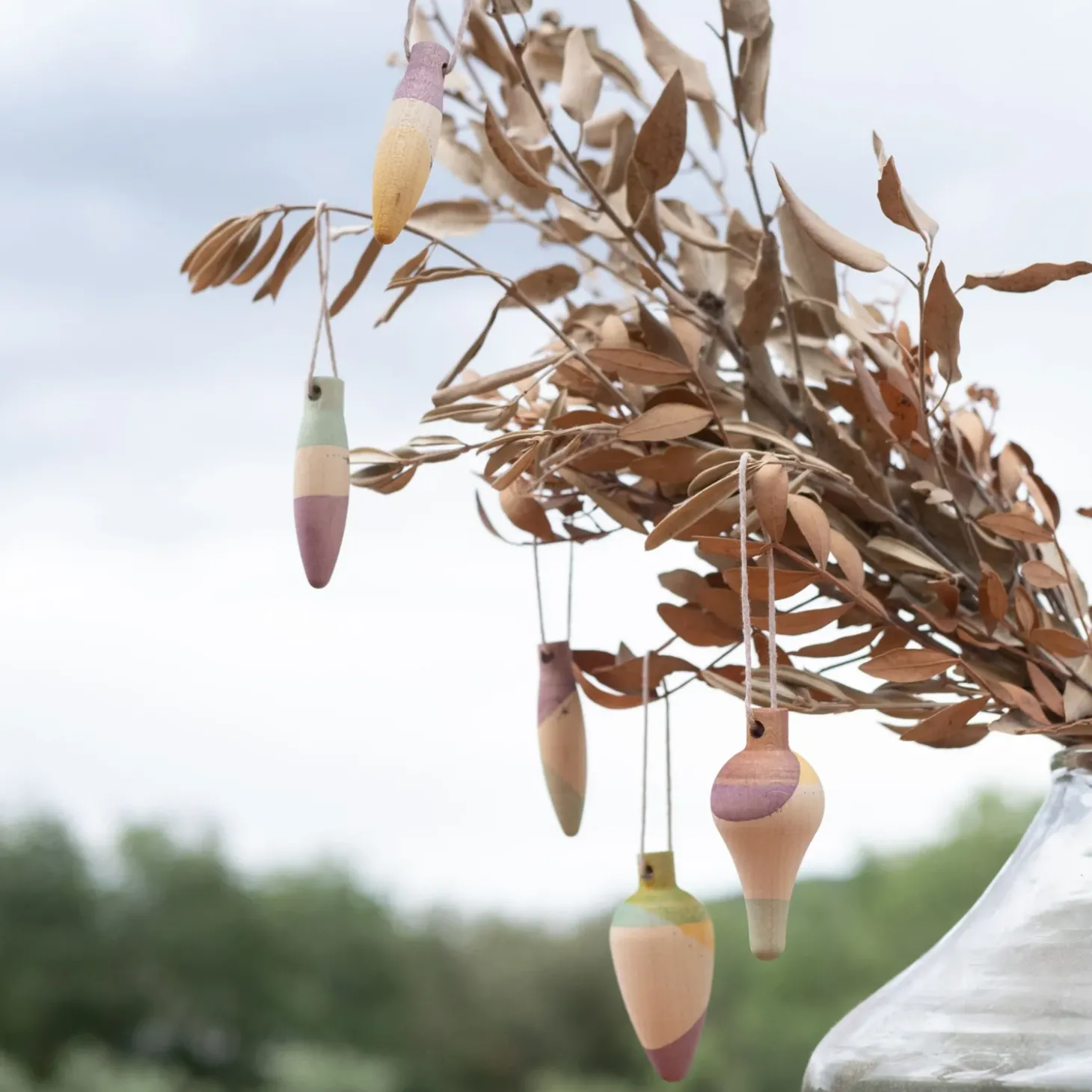 Wooden Ornament (Twinkle Mist)