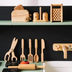 Wooden Pretend Play Salt & Pepper Shaker Set