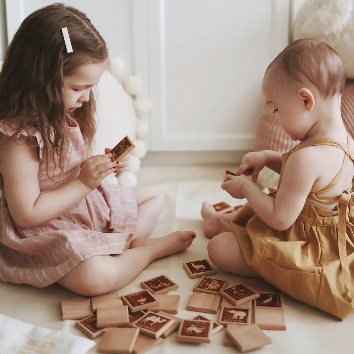 Bilingual (ENG/FR) Wooden Animal Tile Matching Memory Game - Handmade in Canada