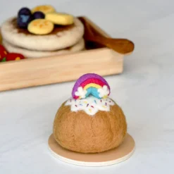 Felt Rainbow Bundt Cake | Play Food