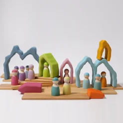 Grimm's Cave Arch Stacker