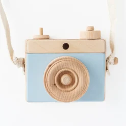 Handmade Wooden Toy Camera (Blue)