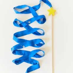 Large Silk & Wood Streamer (Star)