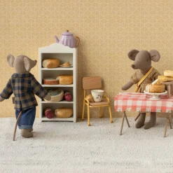 Maileg Light Brown Mouse (Mum)