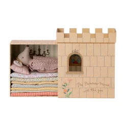 Maileg Princess and the Pea (Big SIster Mouse)