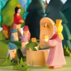 Ostheimer People (Princess for Frog King)