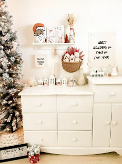 Santa! I Know Him! Canvas Hang Sign