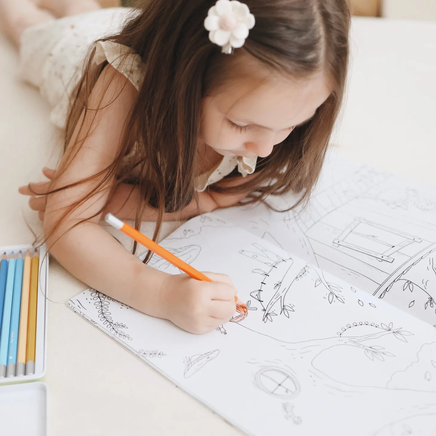 Sticker and Colouring Book (The Parisians)