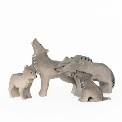Wolves Family Set (Set of 4)