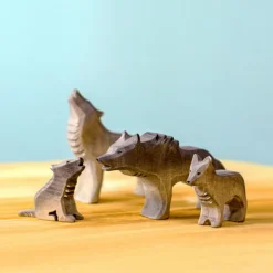 Wolves Family Set (Set of 4)
