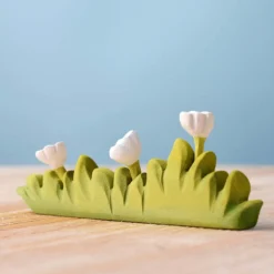 Wooden Grass with White Flowers (Large)