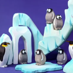 Wooden Icy Cliff and Penguin Set