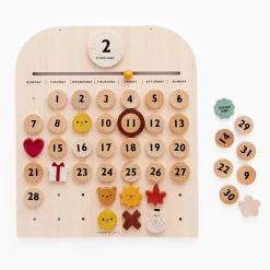 Wooden Magnetic Calendar I by Moon Picnic