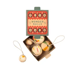 Wooden Ornament (Wonder Balls)